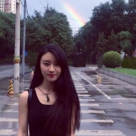 薇薇安妮 26岁 期望两年内结婚 浙江-杭州 160cm 20W~30W 酷爱旅行 酷爱电影 酷爱走万里路。
世界多彩 我执纯白。
(暂不加微信)
