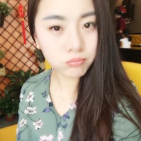 卿尘 27岁 期望一年内结婚 山东-济南 170cm 10W~20W 喜欢阳光,也需要一个喜欢的人。
