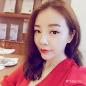 COCO张 30岁 期望一年内结婚 广东-深圳 162cm 10W~20W 我喜欢成熟的男生,经历了前段感情,虽然有很多甜蜜,但最终没有走完人生,这让我体会到两个在一起是非常需要包容和理解,但这是需要内心去感受的,结束了前一段爱情,虽然很失落也很伤心,但过去的事情已经覆水难收,人生总是要往前看,我需要从现在开始适应新的生活和新的人生,我希望给我发信件的人,是善良而真诚的,最终彼此能走进婚姻,如果不是认真的请不要浪费我们彼此的时间