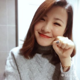 Carol 32岁 期望两年内结婚 浙江-杭州 170cm 10W~20W 本地土著一枚 身高像北方妹纸 性格像北方妹纸 说话像北方妹纸 只有大脸盘像极了杭州妹纸...我喜欢我们可以各自精彩 可以相互依偎 可以嬉笑打骂 可以温柔似水 可以各自奋斗 可以携手并进 可以任何可以 唯一不可以的 就是心里没有对方 当然 如果可以的话 也可以一不小心白发苍苍