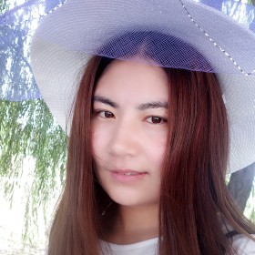 梅子 24岁 期望两年内结婚 宁夏-银川 164cm 10w以下 性格大咧,喜欢简单平静的生活,一心一人相伴即可。