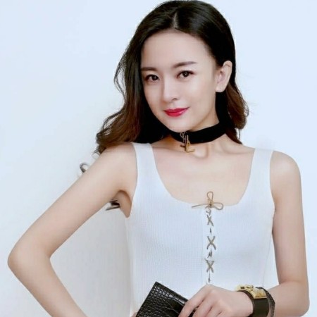 Alina 28岁 163cm 30w~50w 巨蟹座 广东-深圳 美食,逛街,音乐,阅读,直爽,善解人意,顾家,独立,阳光,有气质,大眼睛 我是奋斗在深圳的外来人,以后也会长期定居在深圳。来深圳两年了,目前是跟朋友合伙做一个减肥产品,我也是多个产品的联合创始人,小有所成。专注大健康产业。
由于接触的圈子都是女生,我团队里面的也是女孩子,所以自己的终身大事闲置了。听说这个平台比较靠谱,人员审核较严格,我就上这儿来了,希望能结识到高素质的优秀男士。感谢平台,感恩社会!
备注:真诚找对象结婚,已经过了爱幻想的年龄,什么都是实在点好。本人是少数民族,比较忌讳生肖属虎跟属猪的男性,希望理解。其他生肖看到后可以跟我联系,谢谢!新年快乐!