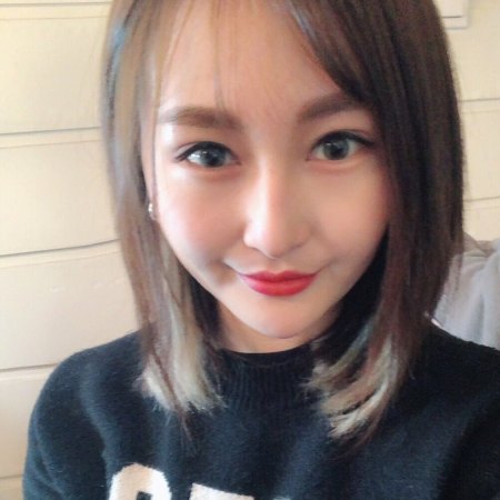 小桃桃 28岁 160cm 10W~20W 狮子座 浙江-杭州 养宠物,美食,逛街,看电影,旅行,直爽,善解人意,开朗,理性,浪漫 不接受异地!!!!!
我有时候比较幼稚,所以喜欢话多的,有时候也会傻不拉几的。话少内向的肯定不适合我,会憋出内伤。性格好,有趣,不抠门,不要大男子主义严重的固执的,不要冷战王,把我宠上天,时而小狼狗时而小奶狗哈哈哈哈
其实相由心生不是没有道理,虽然很多时候人不可貌相,可是看一个人外表至少能看出我们俩是不是一个世界的人…所以你们懂的哈哈。喜欢的类型是五官正三观更正的,因为本人三观超级正!
如果我好不容易同意加了微信,不讲话我肯定会删掉。
你要够幼稚才能走进我的世界,却要够成熟才能长久地呆在这里。比心