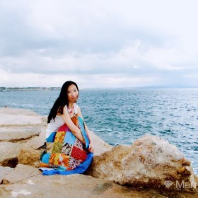 felizfinal 39岁 期望两年内结婚 上海-黄浦区 173cm 20W~30W 海龟,会讲几门外语,兴趣特别广泛,独立生活技能爆棚~喜欢到处走走看看,一个人能过得很好,两个人锦上添花。
希望你比我高,别太胖,好脾气~ :)能相处不累,相看不厌。
ps 没有眼缘,有车有房事业有成也没有用啊……