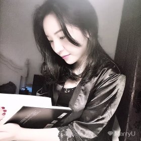 兜 30岁 期望一年内结婚 广东-深圳 160cm 20W~30W 身体里有两个分裂的灵魂,一个带有欲望野心内心坚固情感压抑信念强大的自我个体,另一个简单寂静只幻想有个夏天花开冬天飘雪的窗口然后就能晒太阳睡着的小绵羊。
若无回复,即谢谢来信,祝大家生活愉快。