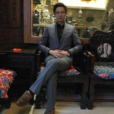 Thinker 35岁 180cm 100w以上 巨蟹座 北京 诗词歌赋,美食,汽车,看电影,运动,音乐,阅读,旅行,善解人意,开朗,顾家,体贴,理性,浪漫,直爽,成熟稳重,内涵,独立,孝顺,责任感,儒雅,帅气,匀称,双眼皮,单眼皮,成熟,大叔 我将在茫茫人海中寻访我唯一之灵魂伴侣。得之,我幸;不得,我命。
微商、骗子勿扰。