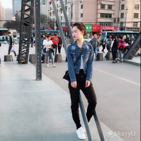 Beyond 26岁 期望两年内结婚 甘肃-兰州 170cm 10W以下 简单安静,热爱生活,喜欢户外运动,
朋友说我思想跟不上节奏慢半拍,笨笨的,
还很矫情,我只回答她们那叫大智若愚.......
最重要的事情是,
我想谈场以结婚为目的的恋爱,想了解的朋友可以微我hua15816869277
