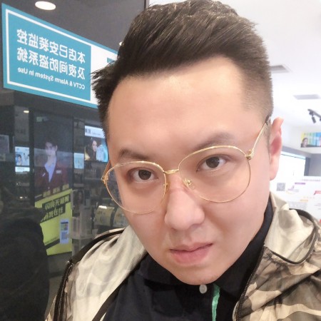 老五花肉 28岁 180cm 10W~20W 狮子座 北京 直男范,阳光,微胖,责任感,孝顺,浪漫,开朗,善解人意,旅行,体贴,看电影,音乐 重新更新下基本信息吧。17年底从部队复员。现任私企培训师,个性开朗,性格随和,喜欢运动,但因17年初一次越野马拉松中受伤,养了一年,变得微胖,开春儿后恢复,喜欢音乐、电影、旅行。希望未来的她能够善良,孝顺,有相同爱好,最后谢谢关注。祝各位找到合适的意中人。