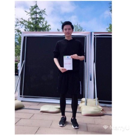 Arias 27岁 184cm 30W~50W 处女座 辽宁-大连 游戏,看电影,摄影,音乐,顾家,理性,成熟稳重,内涵,独立,责任感,魁梧 眼缘,性格,三观
美好的脸蛋,有趣的灵魂,这世上并不稀缺,稀缺的是两个气场相近者的邂逅相守。
期待一份势均力敌的爱情。
14年毕业,在北京工作半年
14年中~18年中,在大连工作4年,有一套贷款投资房
目前在无锡工作
小叔型,it行业,目前就职微软高级工程师,18在年苏州读大工mba,目前计划在无锡发展。
性格沉稳,事业心强,对精神生活要求高,内秀型。
身高183,体重77kg。
家庭普通,父母均退休在家养老。
身体健康无病史,思想特立独行,生活方式随大流。
懂衣着,思维跨界,工科背景商科进修,艺术细胞较少但心存敬畏,理性与感性的结合,喜静,喜欢自我规划的生活,但从不将就随流。