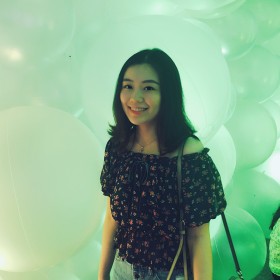 jasmine 26岁 期望两年内结婚 香港 158cm 20W~30W 成都人,珠海读大学,香港读硕士。