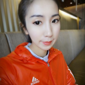 Poppy 26岁 期望两年内结婚 甘肃-兰州 170cm 10w以下 从前车马很远,书信很慢,一生只够爱一个人。