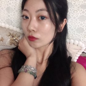 I amabig奇葩 26岁 期望两年内结婚 内蒙古-呼和浩特 173cm 10W以下 走过路过的逗比千万不要错过,聊一聊聊不出吃亏聊不出上当,说话前请深思熟虑,举报不雅,我是一个不善face to face言谈的打字段子手,别妄想和我浪费时间浪费感情,一言不合说见面互黑无疑,别劝我一起和你玩彩票游戏给你提成,话不投机MMP,四个字粗略概括我“人穷志短173”,有女友别聊结婚别说微商别加此外逗比随意,长发马上及腿,玩高冷别和我高,注定输在起跑线上,可以比身高,名字带冰自带五分冰冷。别像平静的湖面扔炸弹,手榴弹也不行。